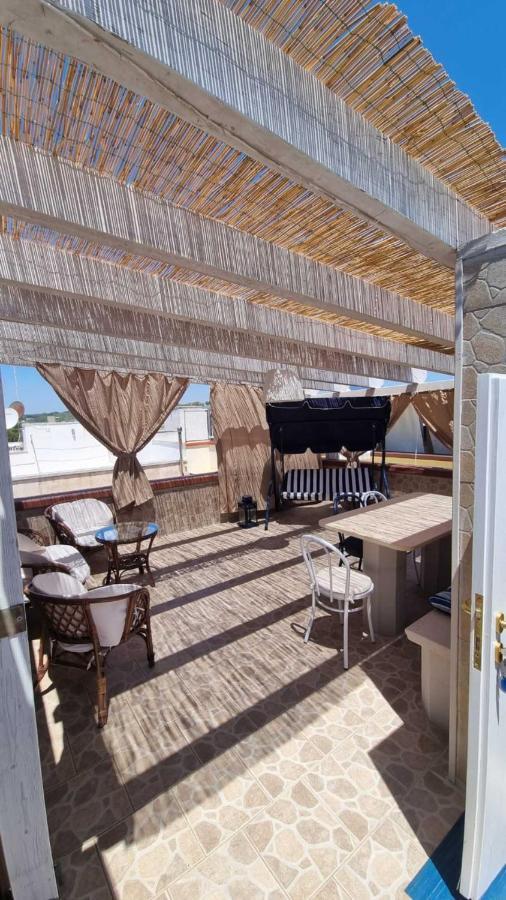 Apartamento Il Girasole, Distante Solo 200 Mt. Reali Dal Mare Lido Marini Exterior foto